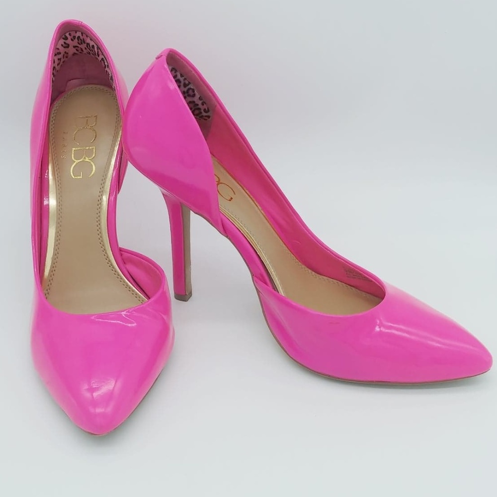 Trendy, fashionable BCBG heels!